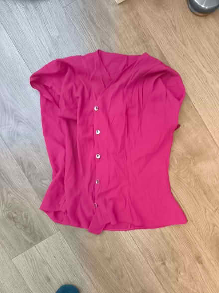 Photo of free Shirt pink no size approx 14 (Southend SS2) #1