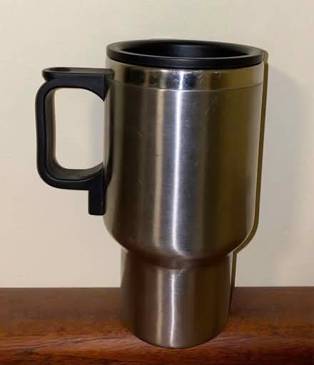 Photo of free stainless steel cup with lid (Bloor/ The West Mall) #1