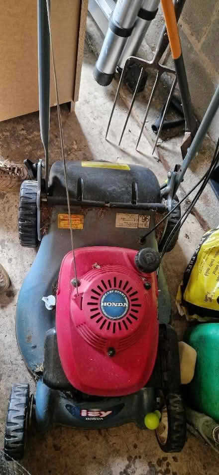 Photo of free Honda lawn mower perished deck (Bowbridge GL5) #2