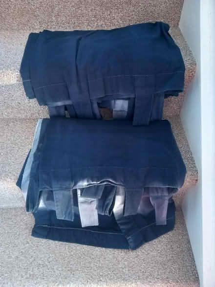 Photo of free curtains (New Malden KT3) #1