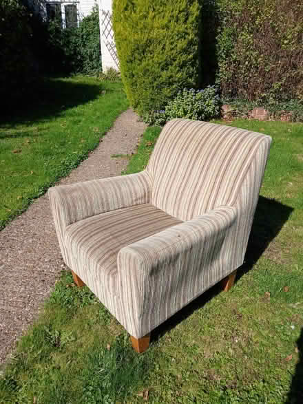 Photo of free Very comfy 'Alfie' armchair (Moulton) #2