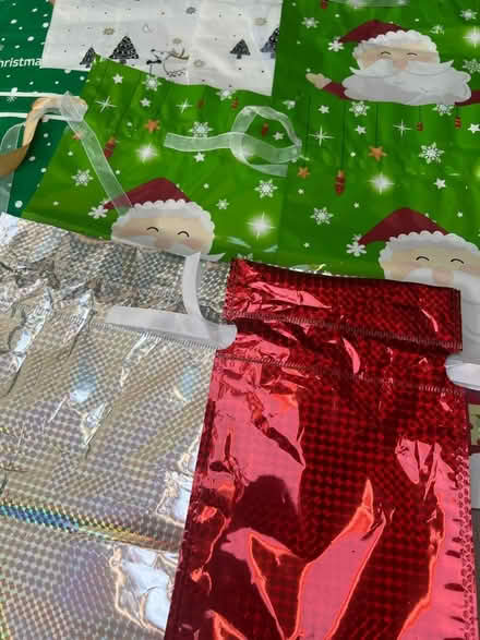 Photo of free Christmas Wrapping Giftbags. Various designs. (Southsea PO4) #4