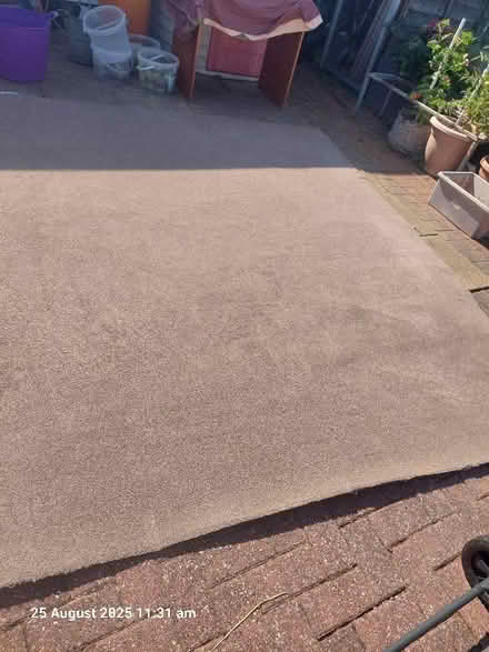 Photo of free Carpet (small bedroom size) - 210 cm x 264 cm (Twyford RG10) #2