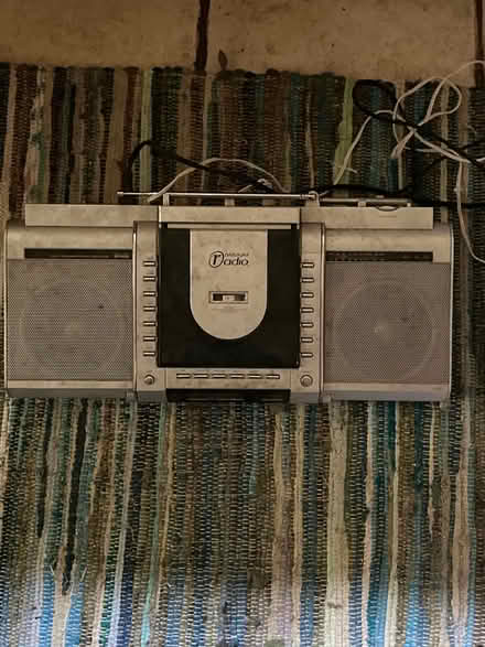 Photo of free CD radio portable (Battersea SW11) #1