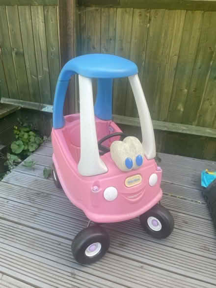 Photo of free Little Tikes Car (Watford, WD25) #1