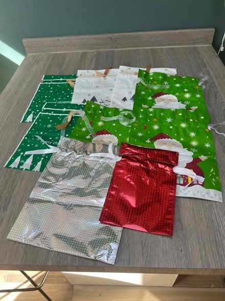 Photo of free Christmas Wrapping Giftbags. Various designs. (Southsea PO4) #1