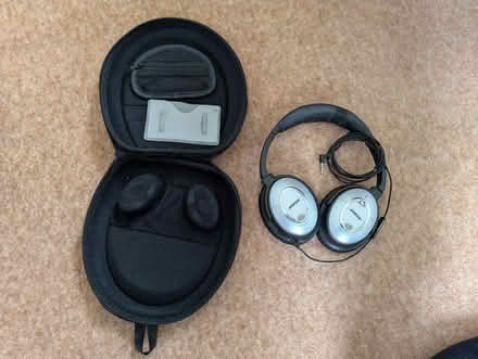 Photo of free Bose noise cancelling headphones (wired) (Hersham KT12) #2