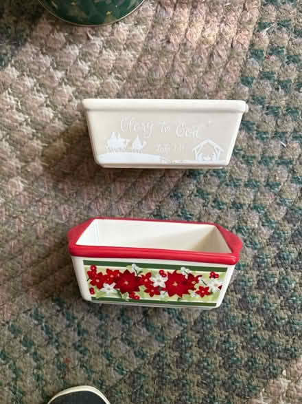 Photo of free Christmas items (Ossining) #2