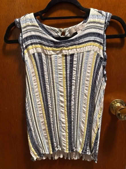 Photo of free Sleveless Shirt (Clason Point Bronx NY) #1