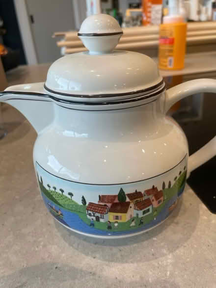 Photo of free Villeroy & Bosch tea pot (Windsor SL4) #2