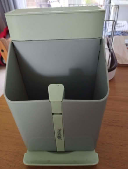 Photo of free Utensil storage and knife block. (Funtley PO15) #2