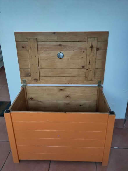Photo of free Wooden box painted orange (Hollingbury BN1) #1