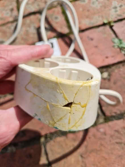 Photo of free UK to 2 pin split adapter, 1.3m (Central Lewes) #2