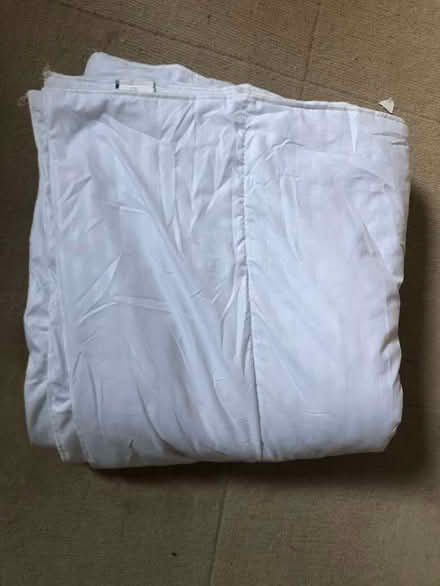 Photo of free Double Duvet 3 Tog barely used (Woodseats S8) #1