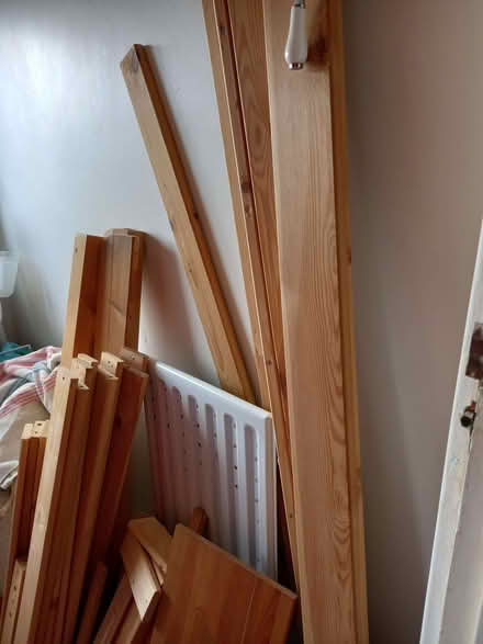 Photo of free wood planks (Smiths Estate OX28) #2