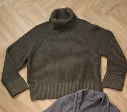 Photo of free Womens jumper & cardigan - Size S (Boughton Monchelsea ME17) #2