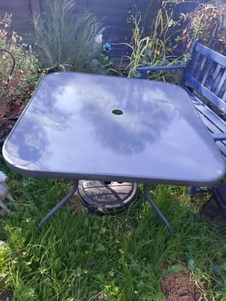 Photo of free 4 seater garden chairs and table (Churchgate EN8) #1