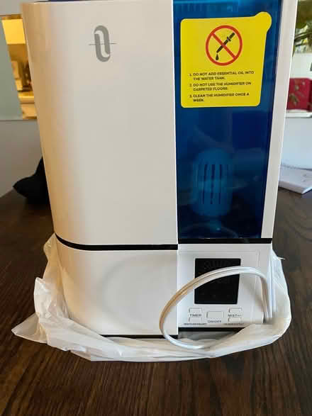 Photo of free Humidifier (Leaside) #1