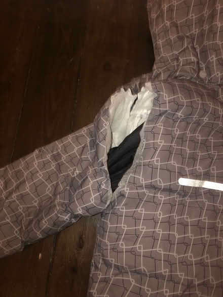 Photo of free Boy’s grey coat (5-6 years old) (Leamington Spa (CV32)) #4