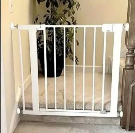 Photo of Stair gate (Underdale SY2) #1