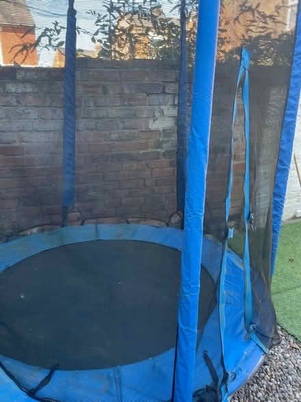 Photo of free Trampoline (Rowditch DE22) #1