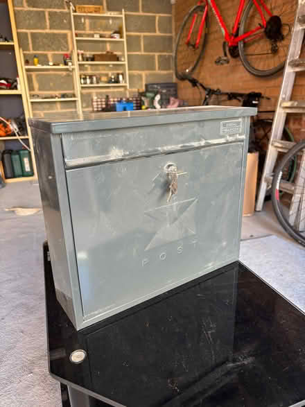 Photo of free External letter box (Roundhay LS8) #1