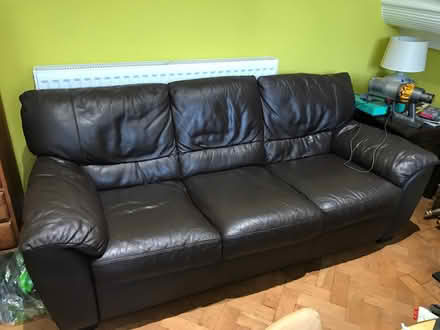 Photo of free 3-seater leather sofa (Brasenose OX11) #2