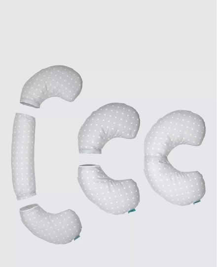 Photo of free BellaMoon pregnancy pillow (St Margarets TW1) #4