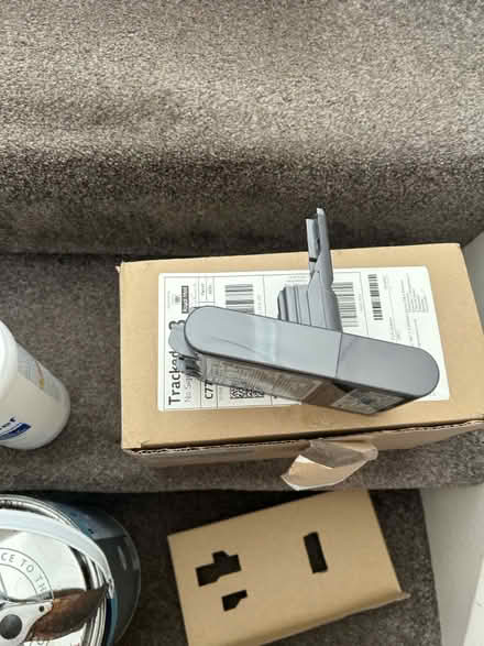 Photo of free Dyson Battery ect (moston M40,) #3
