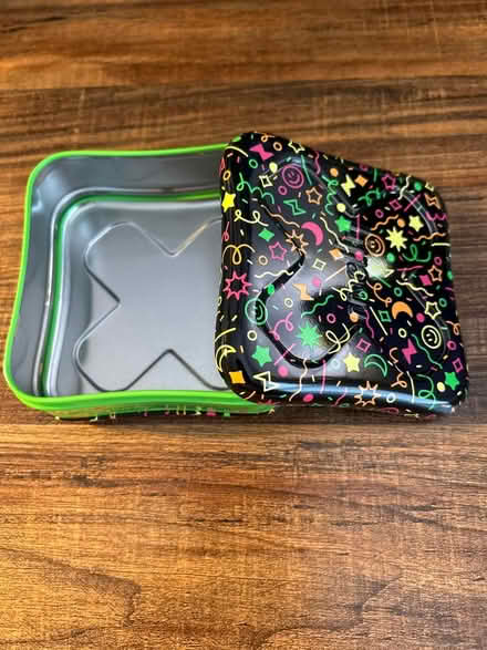 Photo of free Cute Empty Tin 4x4x2 Approxy (Owings Mills,MD) #2