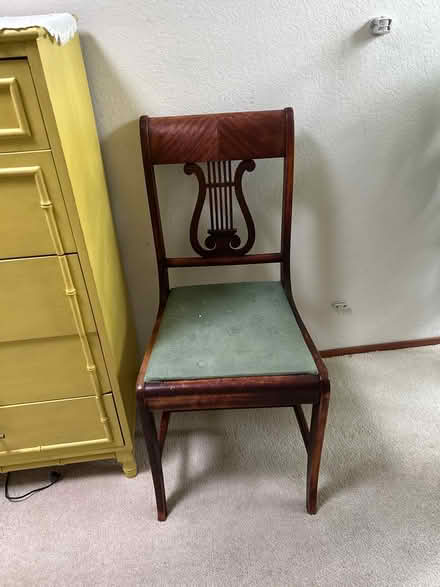 Photo of free Vintage wood chair (Pinole valley) #1
