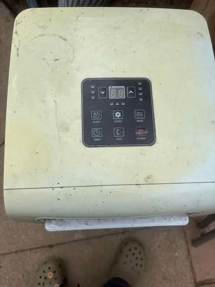 Photo of free Air con unit (Rubery B45) #2