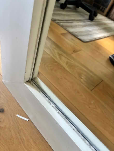 Photo of free Large mirror (Farnham Common SL2) #3