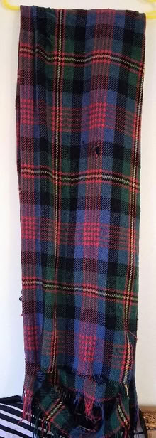 Photo of free old woollen blanket, wirh holes and tears (Bellevue EH7) #1