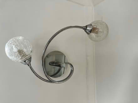 Photo of free 4 Wall and 1 ceiling light (Brighton BN2 6) #3