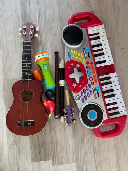 Photo of free Musical toys (GL3) #1