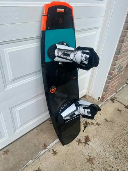 Photo of free Kids Wakeboard and Kneeboard (FFX/Centreville near Costco) #2