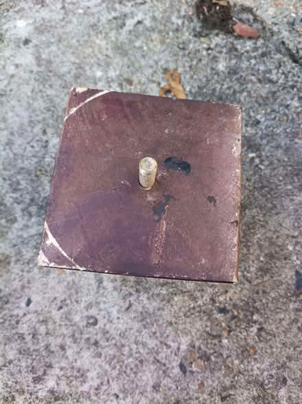 Photo of free 4 armchair/sofa feet (Winchmore Hill N21) #3