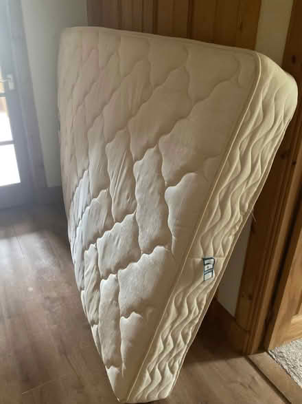 Photo of free Double divan base and mattress (Kinhrive IV18) #2
