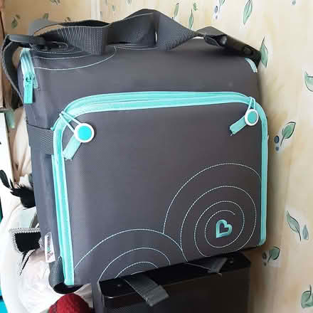 Photo of free Munchkin Portable Booster Seat (Haldens AL7) #1