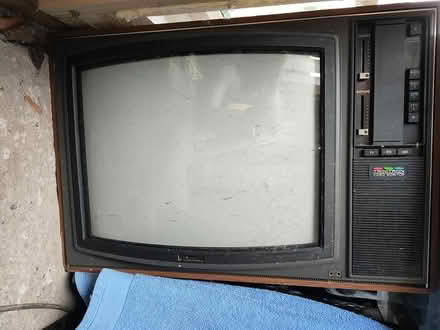 Photo of free Old CRT TV (BT17) #1