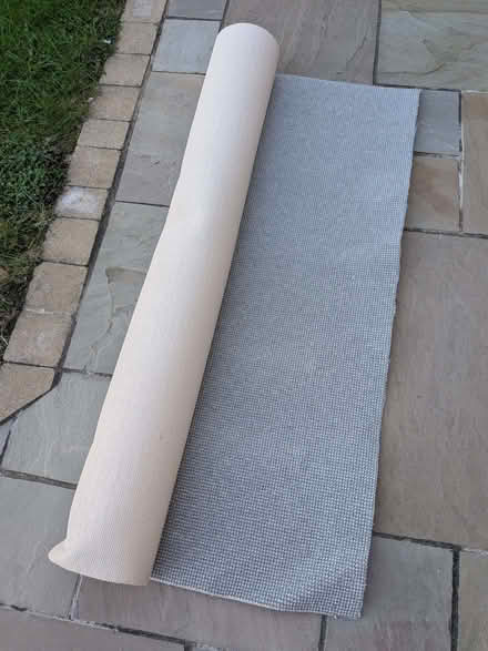 Photo of free Carpet offcuts 1.7m x 3.1m (Bishopton Hamlet CV37) #2