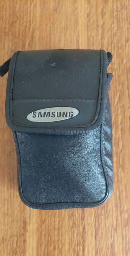 Photo of free Samsung camera with case (Ham TW10) #3