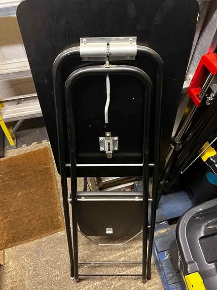 Photo of free Screen And Stand (RG22) #3