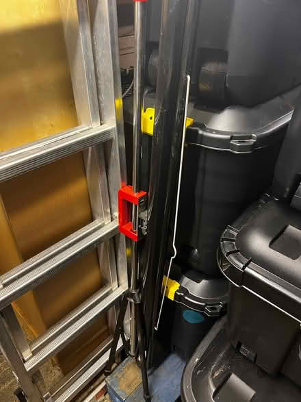 Photo of free Screen And Stand (RG22) #2