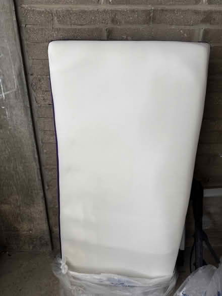 Photo of free Snuz Babycot Mattress/ must go now (SW11) #1