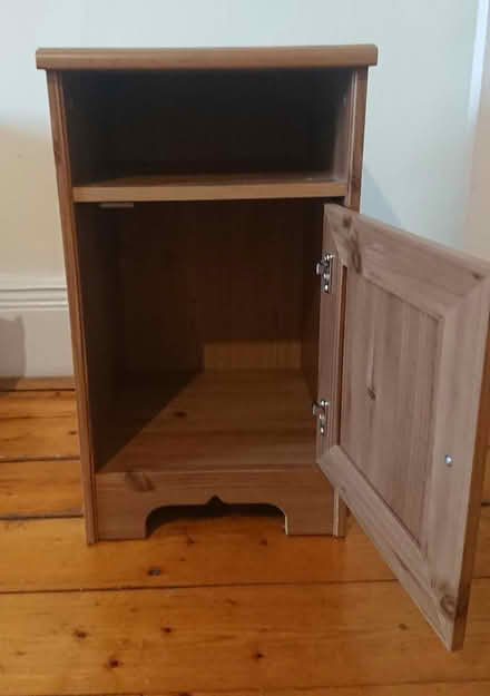 Photo of free Wooden cabinet (bedside) (Bruntsfield EH10) #2