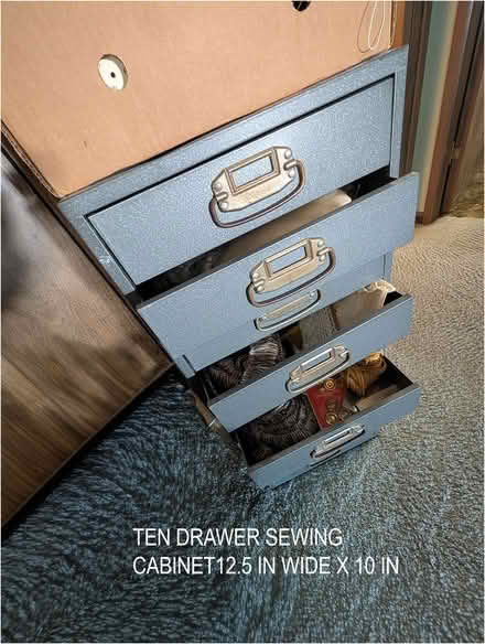Photo of free sewing supplies (hemet) #1