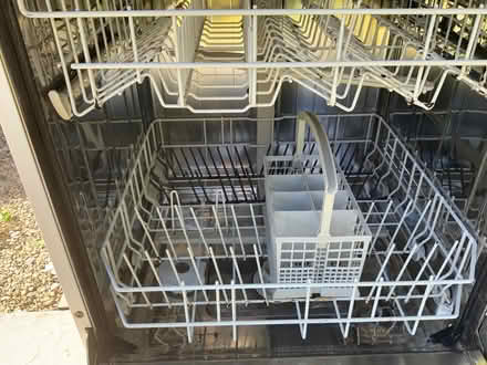 Photo of free Older style Siemens dishwasher (West Oxfordshire OX28) #2