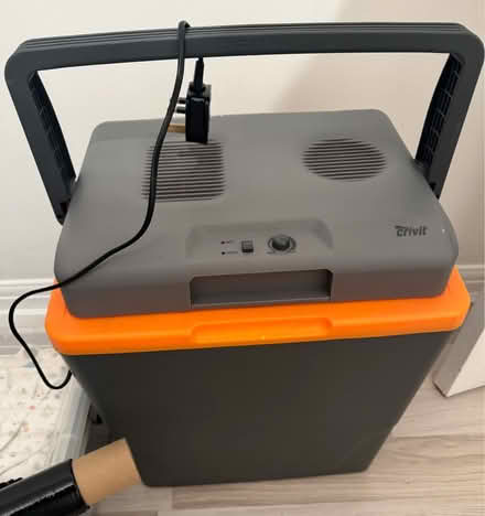 Photo of free Fridge/ food warmer for SPARES (GL3) #1